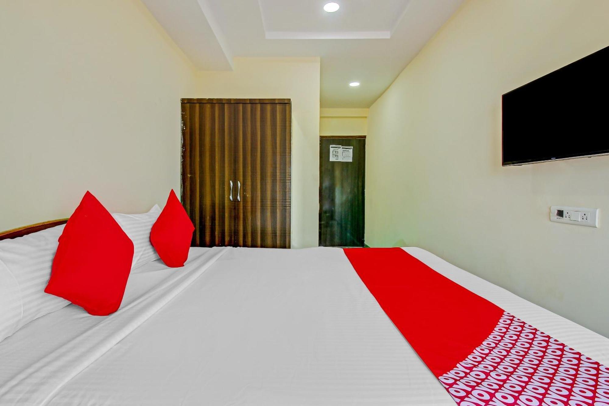 Hotel O Adhin Residency Hyderabad Exterior photo