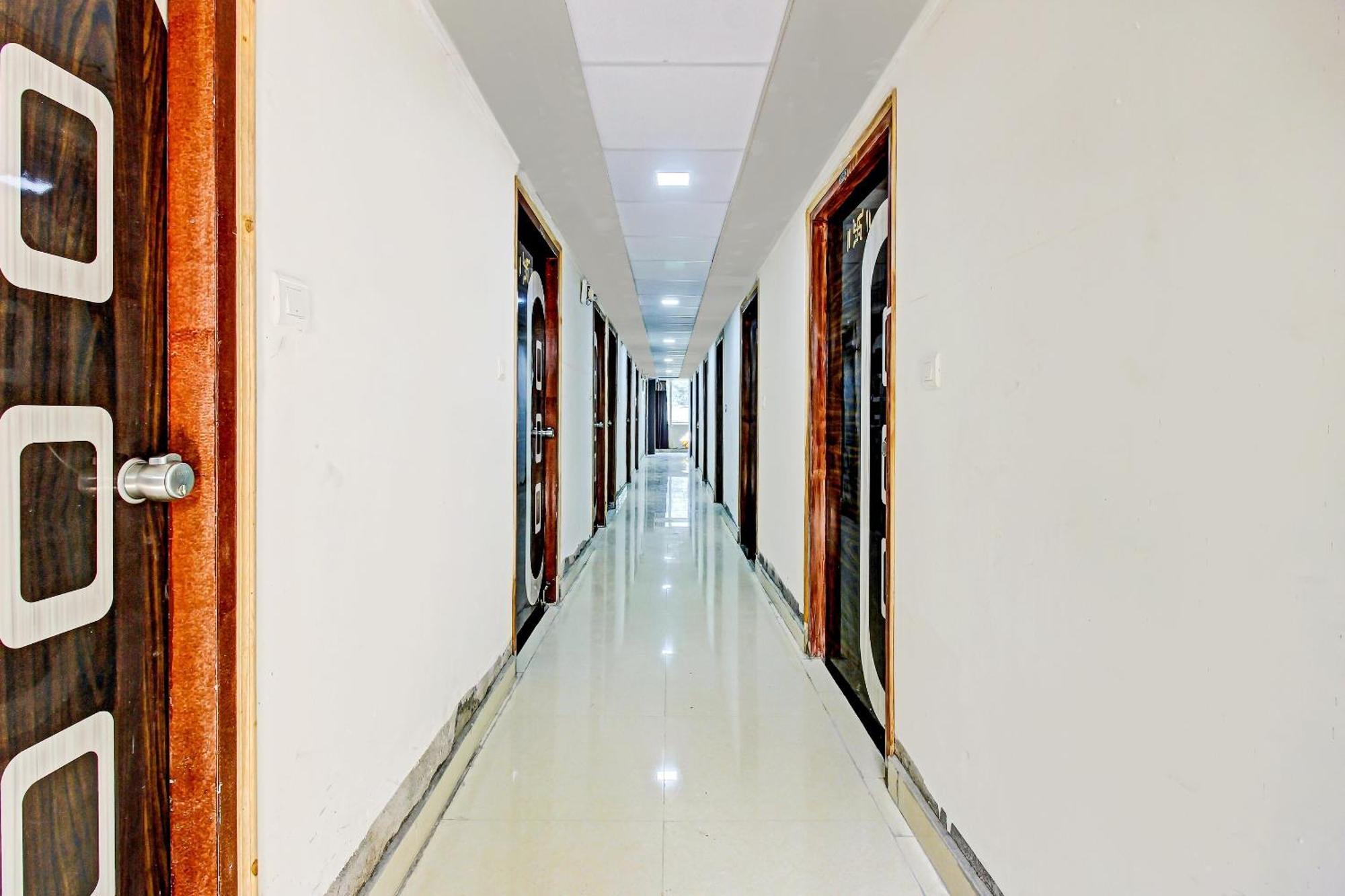 Hotel O Adhin Residency Hyderabad Exterior photo