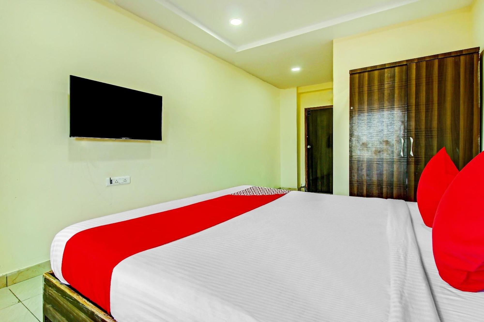 Hotel O Adhin Residency Hyderabad Exterior photo